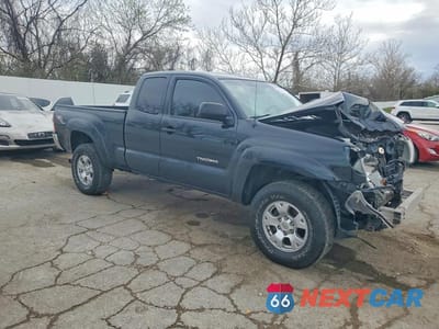 Czwarte zdjęcie samochodu z boku: 2008 TOYOTA TACOMA V6 VIN:5TEUU42N98Z471162 - miniatura