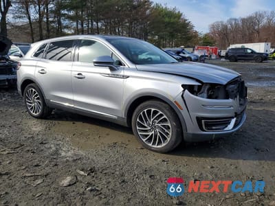 Czwarte zdjęcie samochodu z boku: 2020 LINCOLN NAUTILUS RESERVE VIN:2LMPJ8K91LBL34059 - miniatura