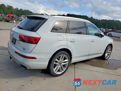 Trzecie zdjęcie samochodu z tyłu: 2018 AUDI Q7 PRESTIGE VIN:WA1VAAF73JD043006 - miniatura
