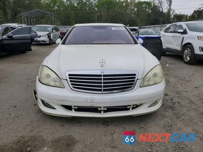 Piąte zdjęcie samochodu w środku: 2007 MERCEDES-BENZ S 550 VIN:WDDNG71X57A081934 - miniatura