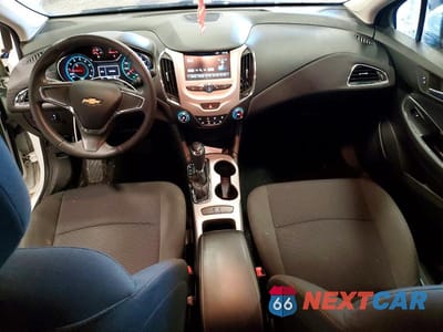 Zdjęcie 8 z 12 samochodu: 2016 CHEVROLET CRUZE LS VIN:1G1BC5SM0G7325030 - miniatura