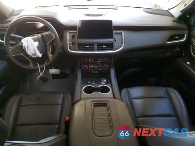 Zdjęcie 8 z 14 samochodu: 2023 CHEVROLET SUBURBAN K1500 HIGH COUNTRY VIN:1GNSKGKL9PR546960 - miniatura