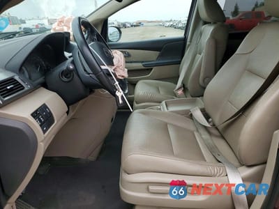 Zdjęcie 7 z 12 samochodu: 2017 HONDA ODYSSEY LX VIN:5FNRL5H68HB026556 - miniatura