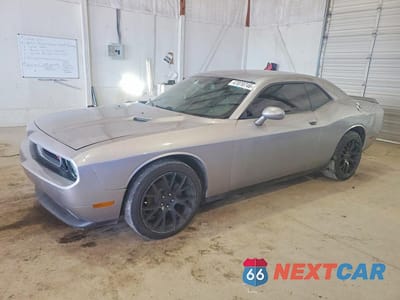 2018 DODGE CHALLENGER SXT 2C3CDZAG9JH317813 - główne zdjęcie licytacji z USA - miniatura