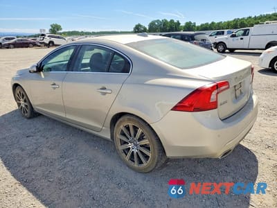 Drugie zdjęcie samochodu z przodu: 2017 VOLVO S60 PLATINUM VIN:LYV402HM3HB143706 - miniatura