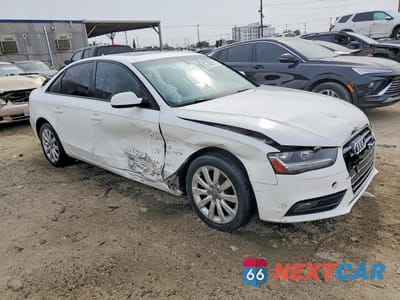 Czwarte zdjęcie samochodu z boku: 2014 AUDI A4 PREMIUM VIN:WAUAFAFL4EN015554 - miniatura