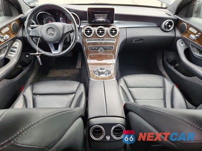 Zdjęcie 8 z 13 samochodu: 2018 MERCEDES-BENZ C 300 4MATIC VIN:55SWF4KB2JU267060 - miniatura