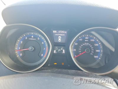 Zdjęcie 9 z 15 samochodu: 2016 HYUNDAI ELANTRA GT BASE VIN:KMHD35LH0GU318089 - miniatura