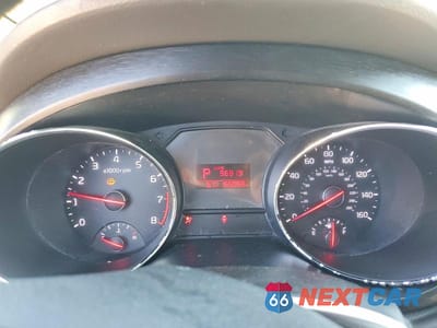 Zdjęcie 9 z 12 samochodu: 2016 KIA SEDONA LX VIN:KNDMB5C17G6192571 - miniatura