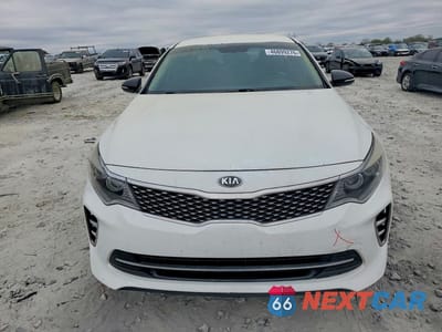 Piąte zdjęcie samochodu w środku: 2017 KIA OPTIMA SX TURBO VIN:5XXGW4L24HG146218 - miniatura
