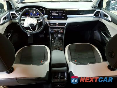 Zdjęcie 8 z 12 samochodu: 2026 VOLKSWAGEN TAOS SE VIN:3VVSC7B21TM007520 - miniatura