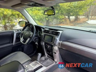 Zdjęcie 11 z 14 samochodu: 2018 TOYOTA 4RUNNER SR5 PREMIUM VIN:JTEZU5JR8J5169124 - miniatura