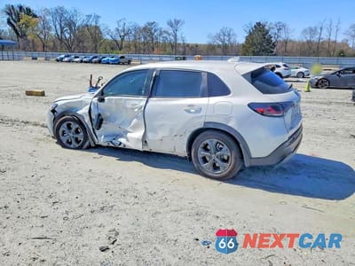 Drugie zdjęcie samochodu z przodu: 2026 HONDA HR-V LX VIN:3CZRZ1H33TM700480 - miniatura