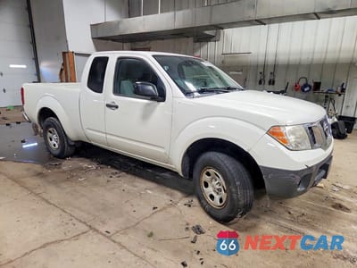 Czwarte zdjęcie samochodu z boku: 2015 NISSAN FRONTIER S VIN:1N6BD0CT0FN721592 - miniatura