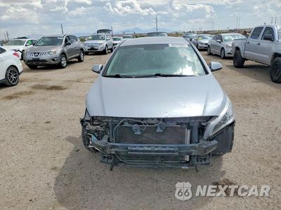 Piąte zdjęcie samochodu w środku: 2017 HYUNDAI SONATA SE VIN:5NPE24AF5HH538637 - miniatura