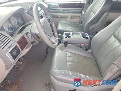 Zdjęcie 7 z 12 samochodu: 2010 CHRYSLER TOWN & COUNTRY TOURING VIN:2A4RR5D16AR241138 - miniatura