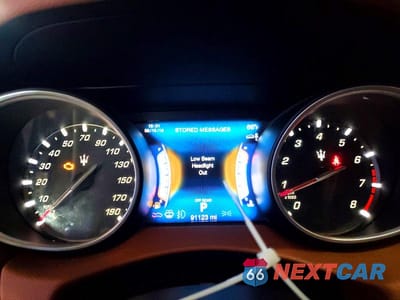 Zdjęcie 9 z 13 samochodu: 2017 MASERATI LEVANTE VIN:ZN661XUA3HX222620 - miniatura