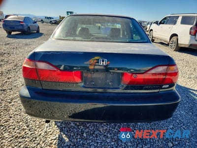 Zdjęcie 6 z 12 samochodu: 2000 HONDA ACCORD EX VIN:1HGCG1656YA070904 - miniatura