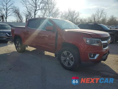 Czwarte zdjęcie samochodu z boku: 2016 CHEVROLET COLORADO LT VIN:1GCGSCE34G1117047 - miniatura