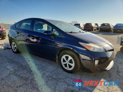 Czwarte zdjęcie samochodu z boku: 2013 TOYOTA PRIUS TWO VIN:JTDKN3DUXD1684922 - miniatura