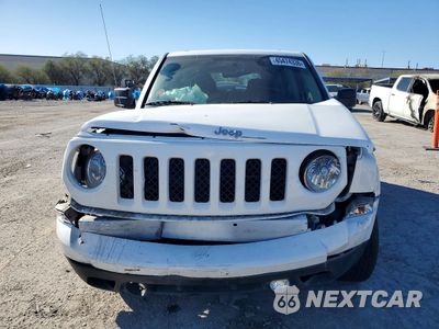 Piąte zdjęcie samochodu w środku: 2014 JEEP PATRIOT SPORT VIN:1C4NJRBB6ED892650 - miniatura
