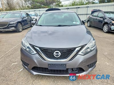 Piąte zdjęcie samochodu w środku: 2019 NISSAN SENTRA SV VIN:3N1AB7AP8KY357814 - miniatura