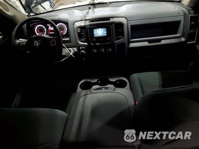 Zdjęcie 8 z 12 samochodu: 2018 RAM 1500 ST VIN:1C6RR7FG1JS348705 - miniatura