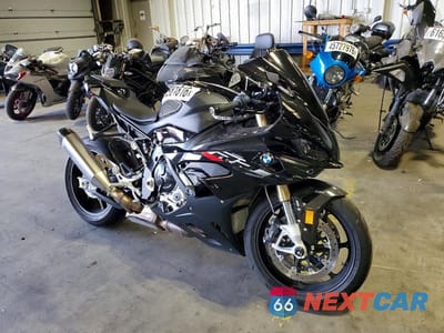 2024 BMW S 1000 RR WB10E6308R6K69516 - główne zdjęcie licytacji z USA - miniatura