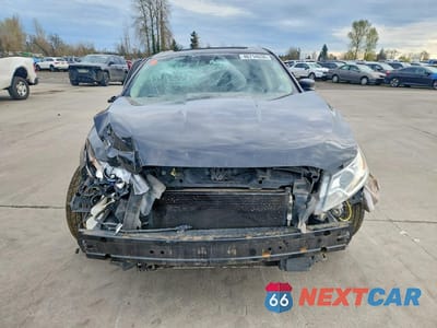 Piąte zdjęcie samochodu w środku: 2011 FORD TAURUS SHO VIN:1FAHP2KT1BG120245 - miniatura