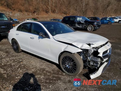 Czwarte zdjęcie samochodu z boku: 2025 MERCEDES-BENZ C 300 4MATIC VIN:W1KAF4HB7SR243342 - miniatura