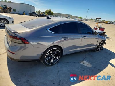 Trzecie zdjęcie samochodu z tyłu: 2025 HONDA ACCORD HYBRID SPORT VIN:1HGCY2F5XSA039553 - miniatura