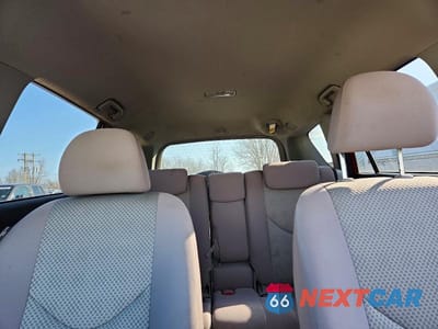 Zdjęcie 10 z 12 samochodu: 2008 TOYOTA RAV4 BASE VIN:JTMBD33V985191390 - miniatura