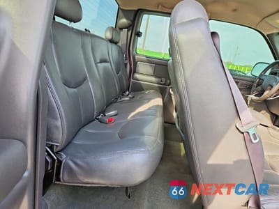 Zdjęcie 10 z 12 samochodu: 2004 CHEVROLET SILVERADO K1500 VIN:2GCEK19T541254722 - miniatura