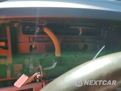 Zdjęcie 9 z 12 samochodu: 2010 TOYOTA TUNDRA GRADE VIN:5TFRY5F10AX092846 - miniatura