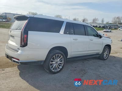 Trzecie zdjęcie samochodu z tyłu: 2021 CADILLAC ESCALADE ESV PREMIUM LUXURY PLATINUM VIN:1GYS4MKL4MR408010 - miniatura