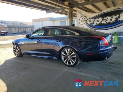 Drugie zdjęcie samochodu z przodu: 2018 JAGUAR XJ R - SPORT VIN:SAJWA1C72J8W17409 - miniatura
