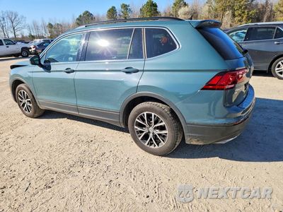 Drugie zdjęcie samochodu z przodu: 2019 VOLKSWAGEN TIGUAN SE VIN:3VV2B7AX1KM160901 - miniatura