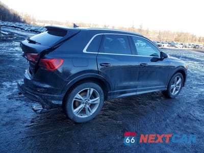 Trzecie zdjęcie samochodu z tyłu: 2021 AUDI Q3 PREMIUM S LINE 45 VIN:WA1DECF38M1115526 - miniatura