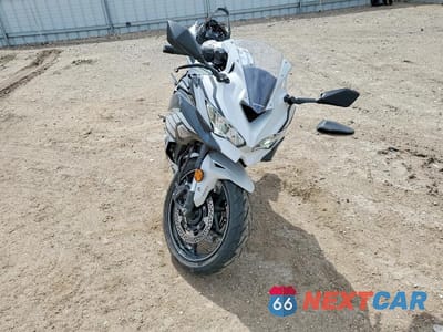 Drugie zdjęcie samochodu z przodu: 2025 KAWASAKI ZX400 S VIN:ML5ZXCS14SDA42366 - miniatura