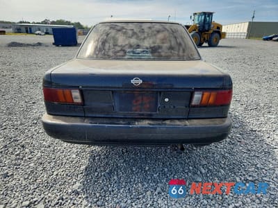 Zdjęcie 6 z 13 samochodu: 1994 NISSAN SENTRA E VIN:1N4EB31P2RC776998 - miniatura