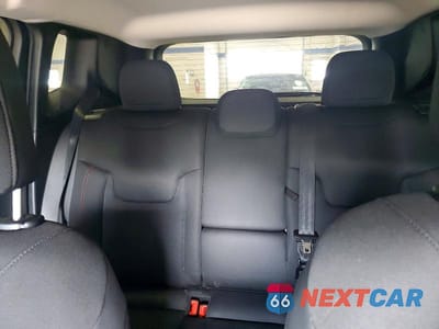Zdjęcie 10 z 13 samochodu: 2016 JEEP RENEGADE TRAILHAWK VIN:ZACCJBCT7GPC81780 - miniatura