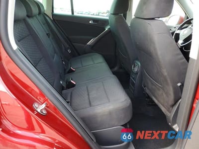 Zdjęcie 11 z 12 samochodu: 2009 VOLKSWAGEN TIGUAN S VIN:WVGAV75N69W524262 - miniatura