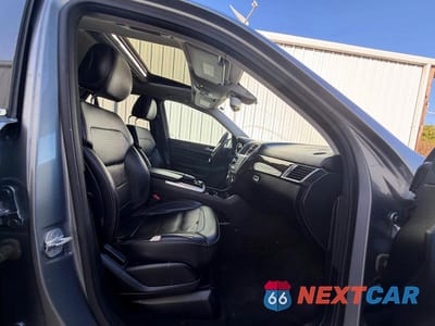 Piąte zdjęcie samochodu w środku: 2013 MERCEDES-BENZ ML 350 VIN:4JGDA5JB3DA211037 - miniatura