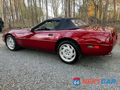 Trzecie zdjęcie samochodu z tyłu: 1991 CHEV CORVETTE VIN:1G1YY3381M5100723 - miniatura