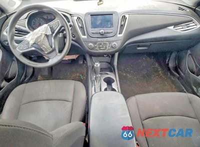 Zdjęcie 8 z 11 samochodu: 2017 CHEVROLET MALIBU LS VIN:1G1ZB5ST1HF170441 - miniatura