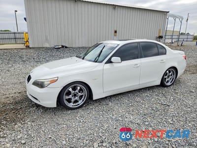 2004 BMW 545 I WBANB33504B110465 - główne zdjęcie licytacji z USA - miniatura