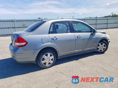 Trzecie zdjęcie samochodu z tyłu: 2009 NISSAN VERSA 1.8 S VIN:3N1BC11E29L365492 - miniatura