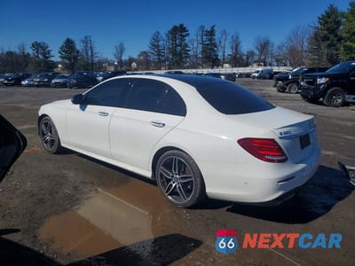 Drugie zdjęcie samochodu z przodu: 2019 MERCEDES-BENZ E 300 4MATIC VIN:WDDZF4KBXKA551129 - miniatura
