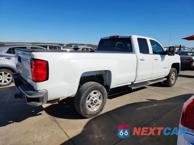 Trzecie zdjęcie samochodu z tyłu: 2017 CHEVROLET SILVERADO C2500 HEAVY DUTY LT VIN:1GC2CVEG9HZ288336 - miniatura