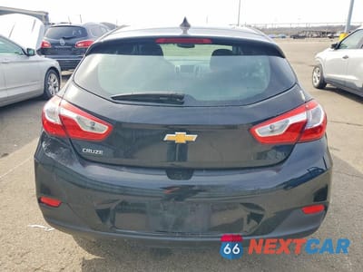 Zdjęcie 6 z 11 samochodu: 2019 CHEVROLET CRUZE LS VIN:3G1BC6SM8KS526738 - miniatura